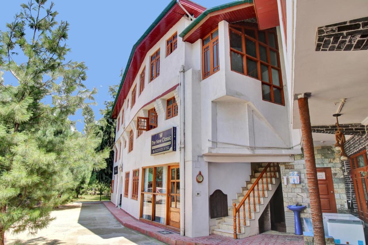 Super Oyo Capital O 91600 The Village Classic Hotel And Restaurant Srīnagar Esterno foto