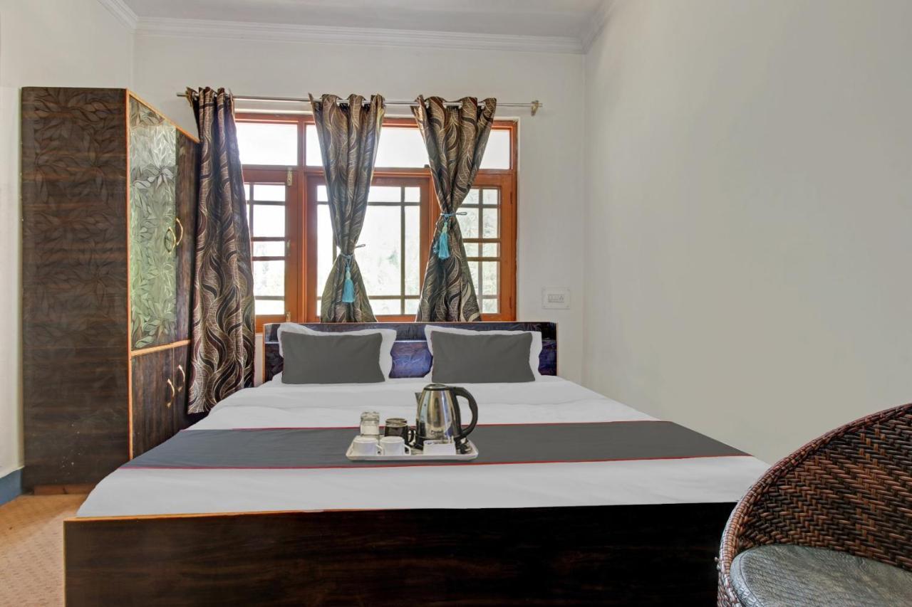 Super Oyo Capital O 91600 The Village Classic Hotel And Restaurant Srīnagar Esterno foto